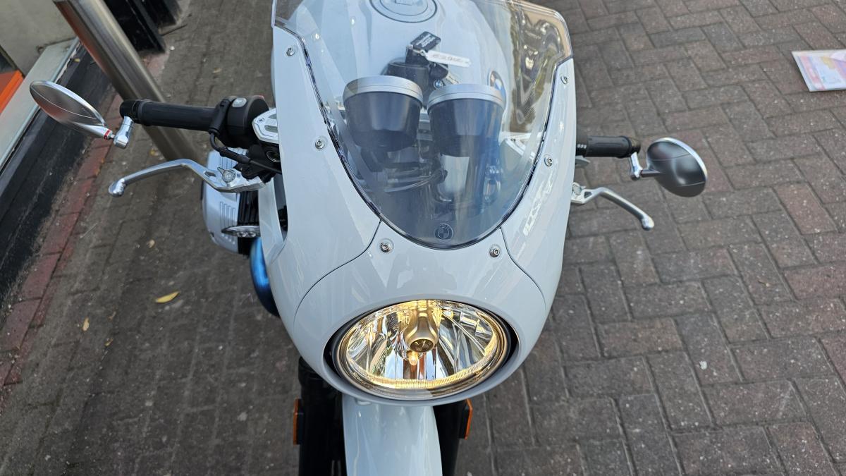 
								Bmw R NINET RACER full									