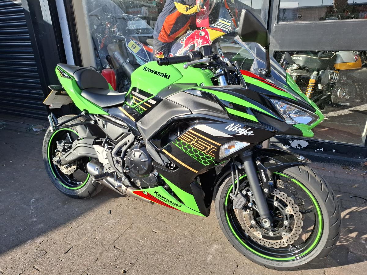 Kawasaki NINJA 650