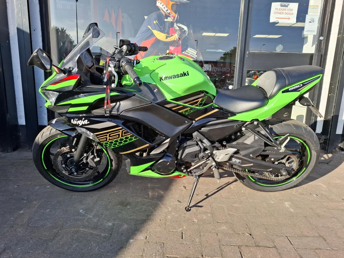 Kawasaki NINJA 650