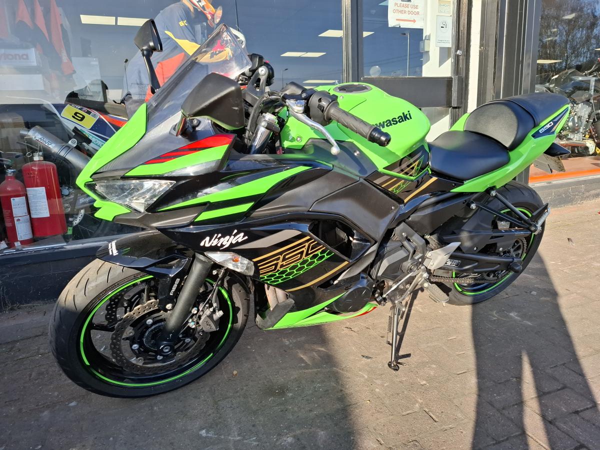 Kawasaki NINJA 650