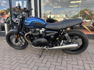 Triumph BONNEVILLE STREET TWIN