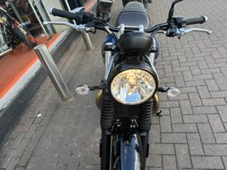 
								Triumph BONNEVILLE STREET TWIN full									