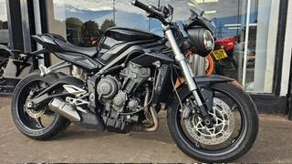 TRIUMPH STREET TRIPLE S