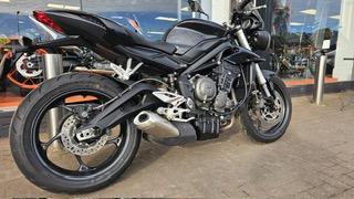 TRIUMPH STREET TRIPLE S