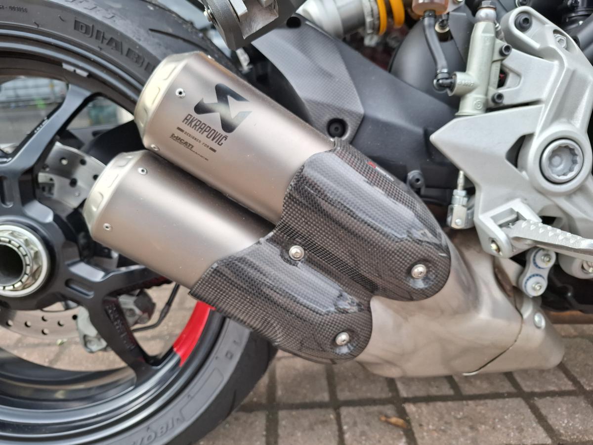 
								DUCATI SUPERSPORT 950 S full									