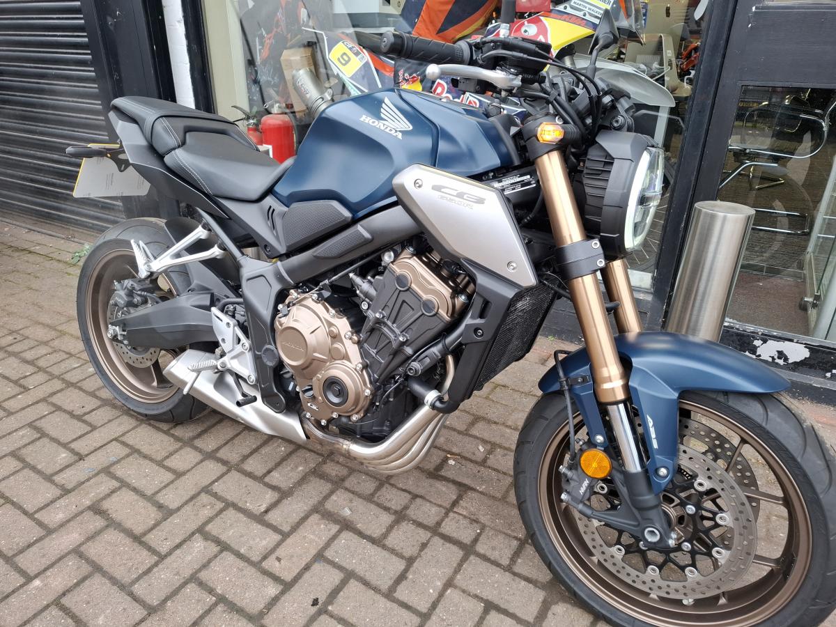 HONDA CB 650 RA-M