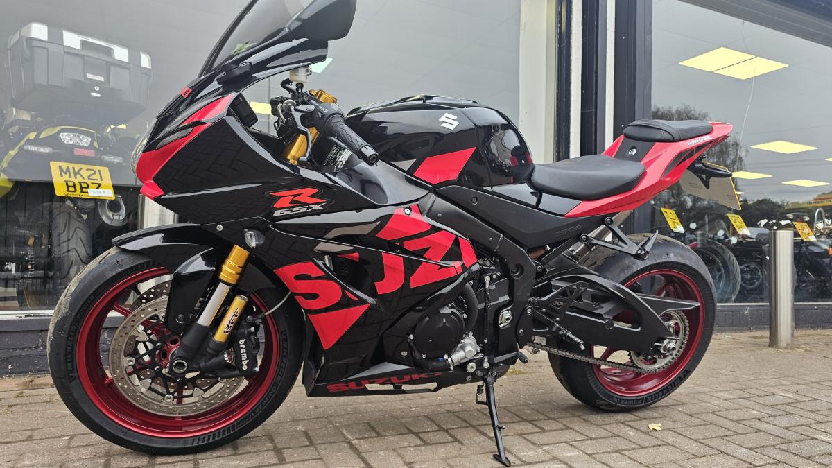 SUZUKI GSXR 1000 RAM0
