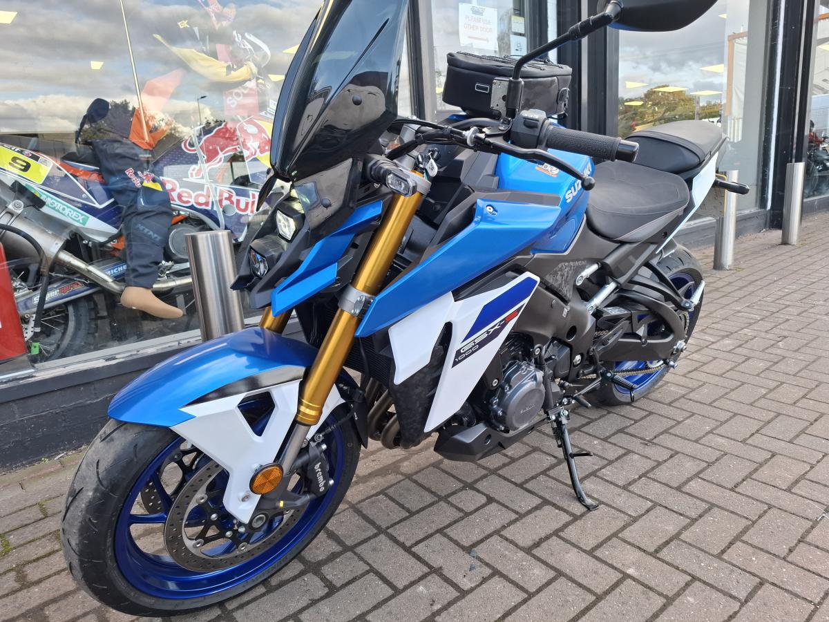 Suzuki GSXS 1000 RQ M4