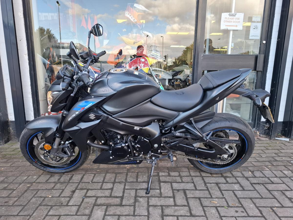Suzuki GSXS 1000 ZAL9
