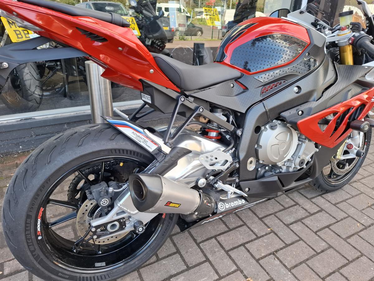 BMW S 1000 RR