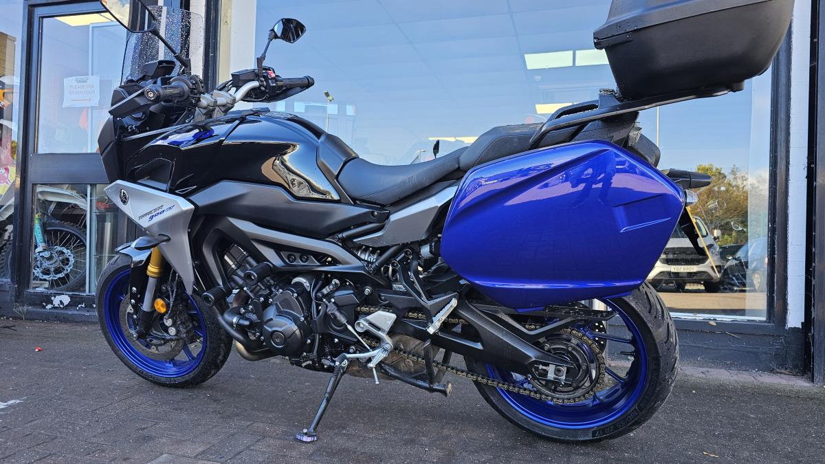 
								YAMAHA TRACER 900 GT full									