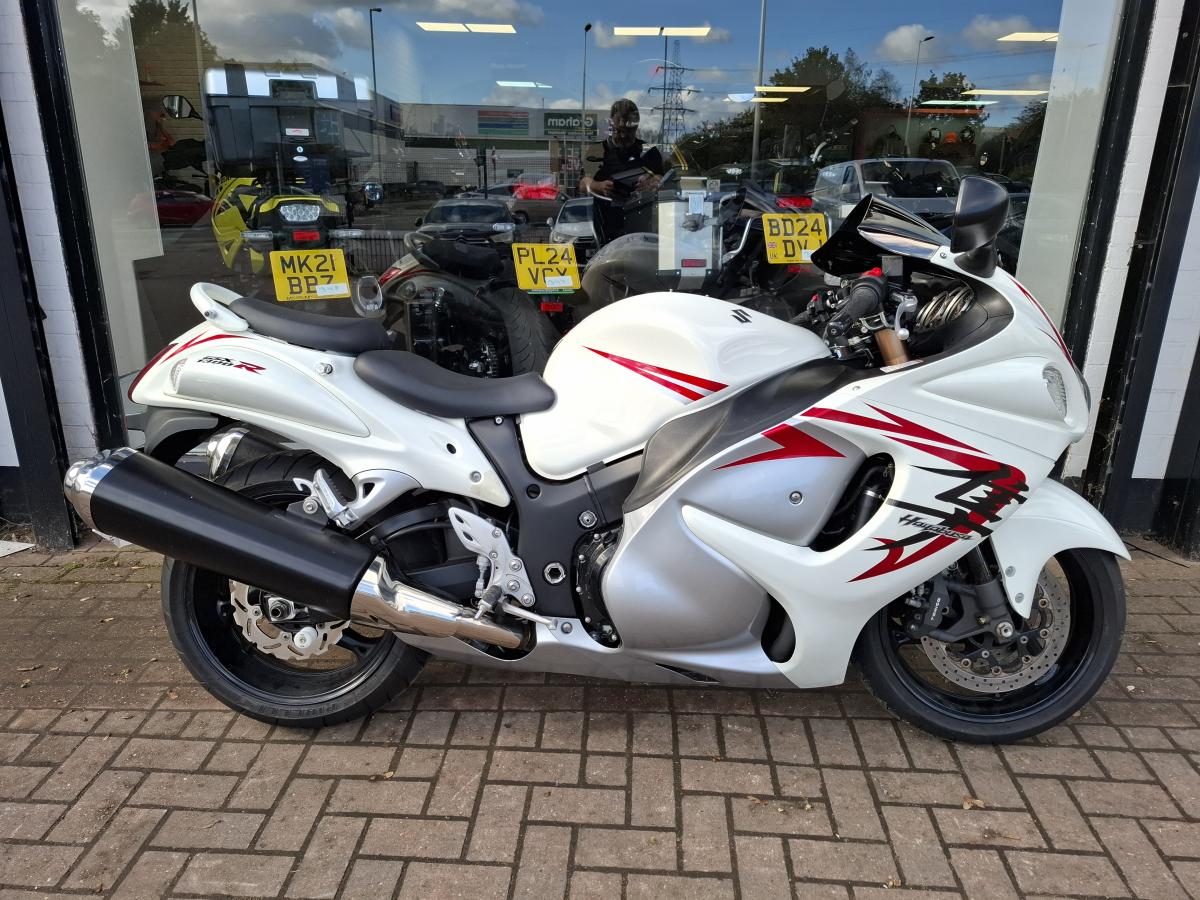 Suzuki GSX 1300 RK8