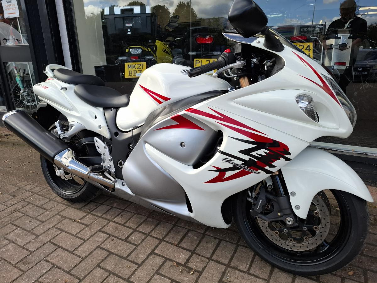 Suzuki GSX 1300 RK8