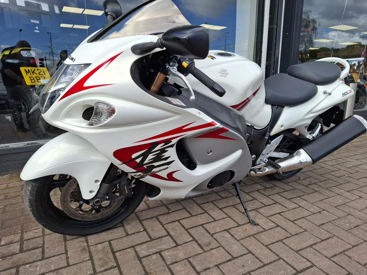 Suzuki GSX 1300 RK8